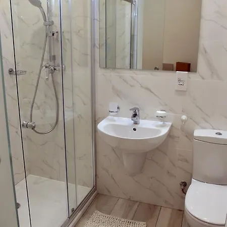 Apartment With Balcony And Seaview Sliema
